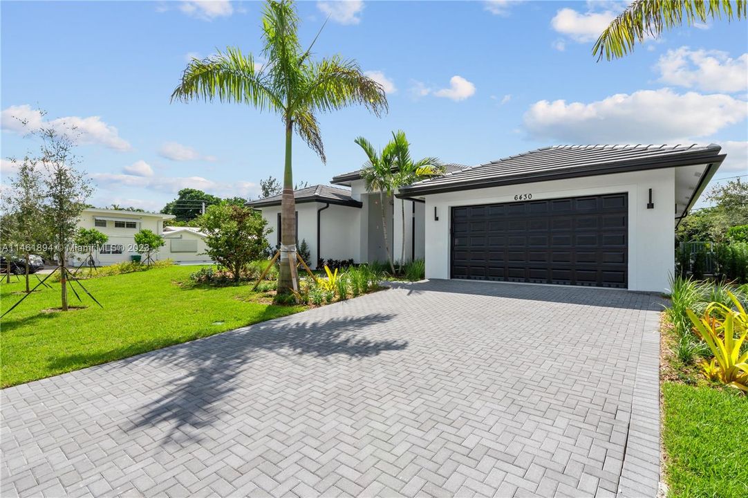 Recently Sold: $1,195,000 (4 beds, 3 baths, 0 Square Feet)