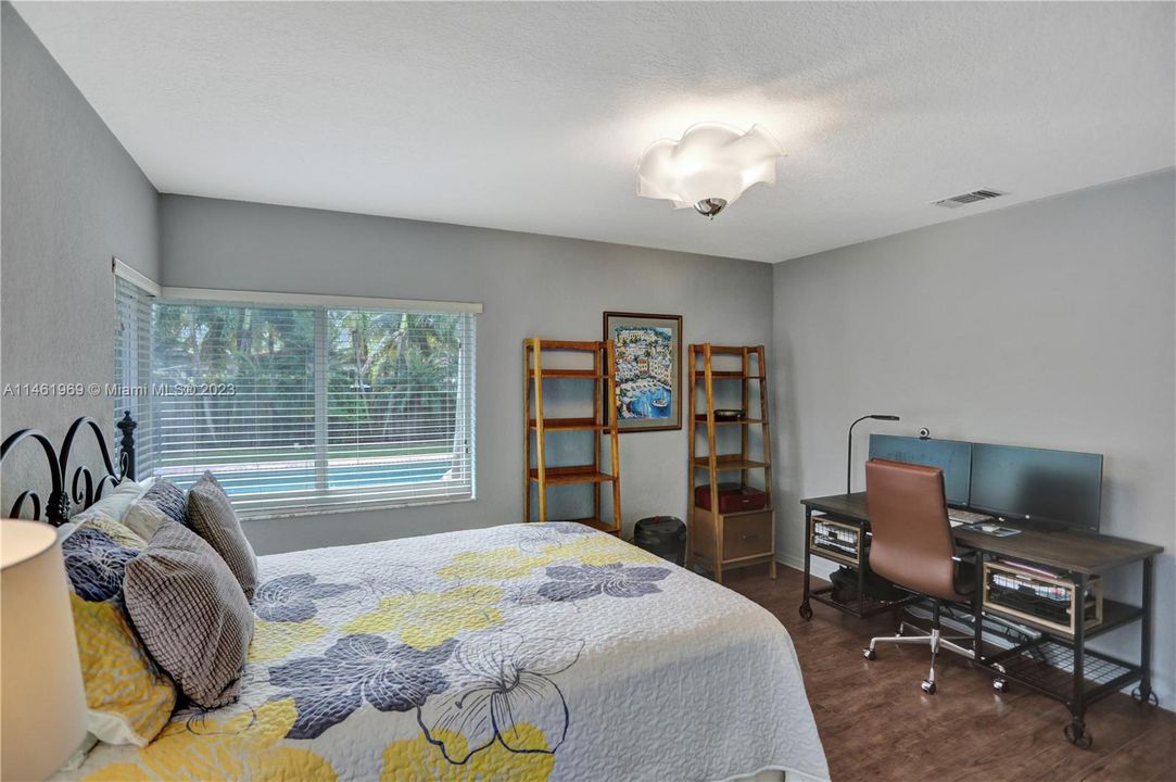 Recently Sold: $1,150,000 (3 beds, 2 baths, 1787 Square Feet)