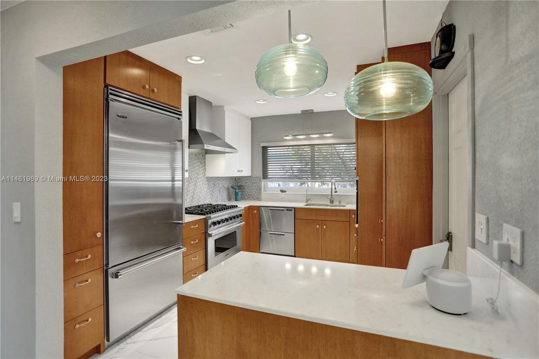 Recently Sold: $1,150,000 (3 beds, 2 baths, 1787 Square Feet)