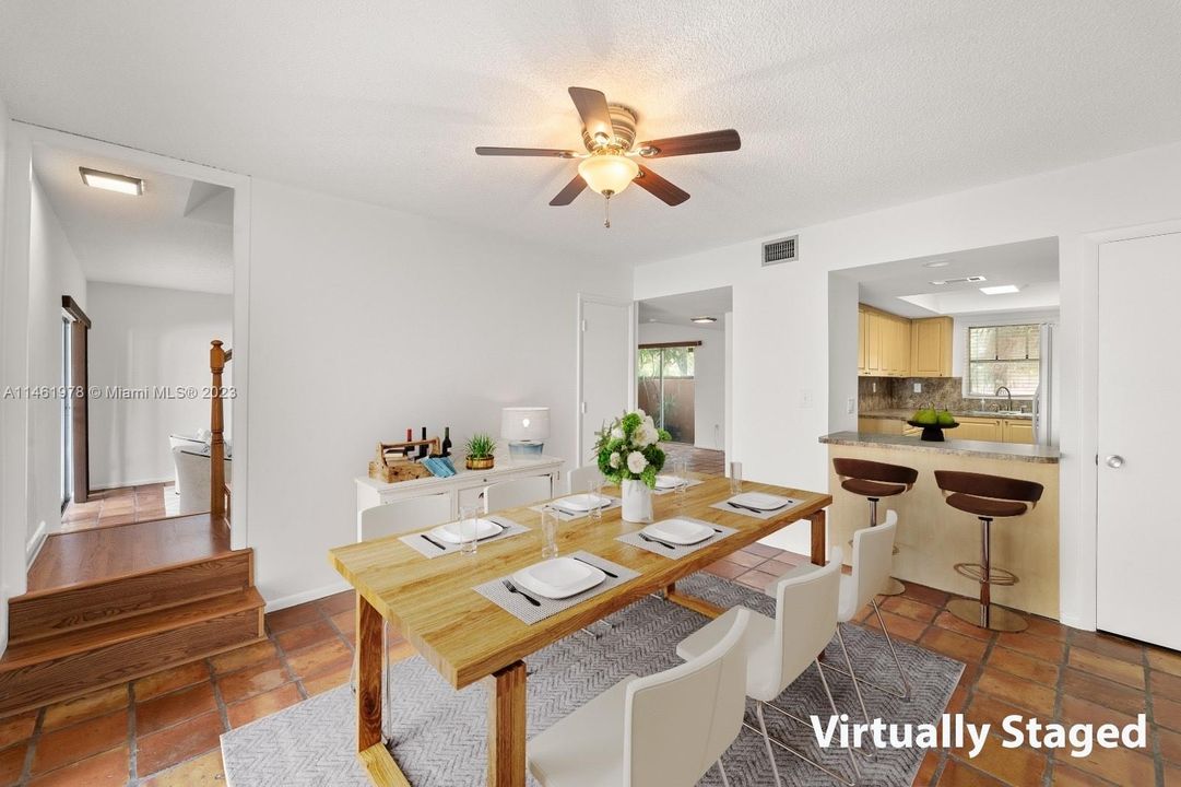 Recently Sold: $455,000 (2 beds, 2 baths, 1986 Square Feet)