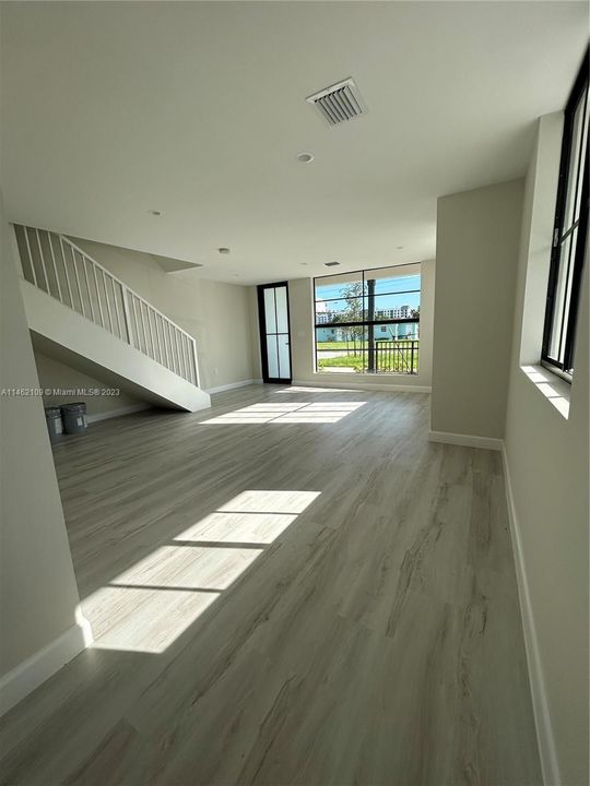 Recently Sold: $550,000 (4 beds, 3 baths, 0 Square Feet)