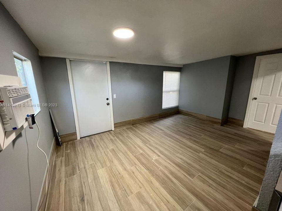 Vendido Recientemente: $695,000 (0 camas, 0 baños, 2055 Pies cuadrados)