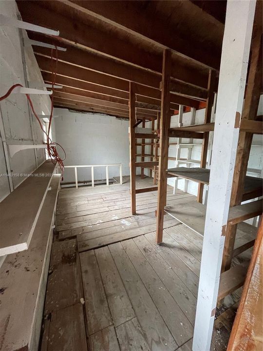 Recently Sold: $590,000 (4 beds, 2 baths, 2708 Square Feet)