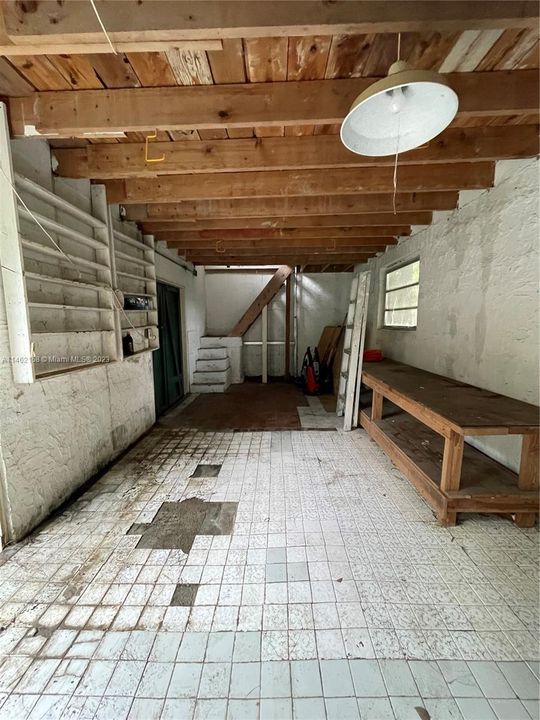 Recently Sold: $590,000 (4 beds, 2 baths, 2708 Square Feet)