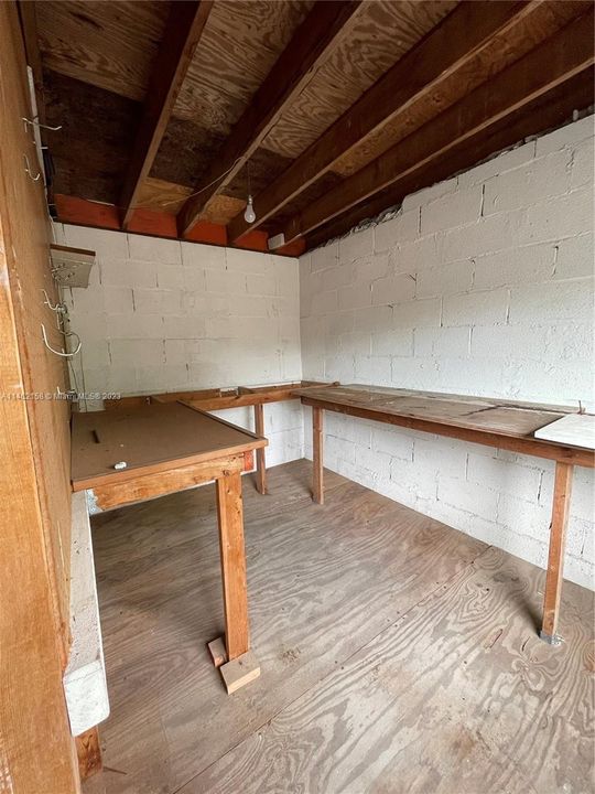 Recently Sold: $590,000 (4 beds, 2 baths, 2708 Square Feet)