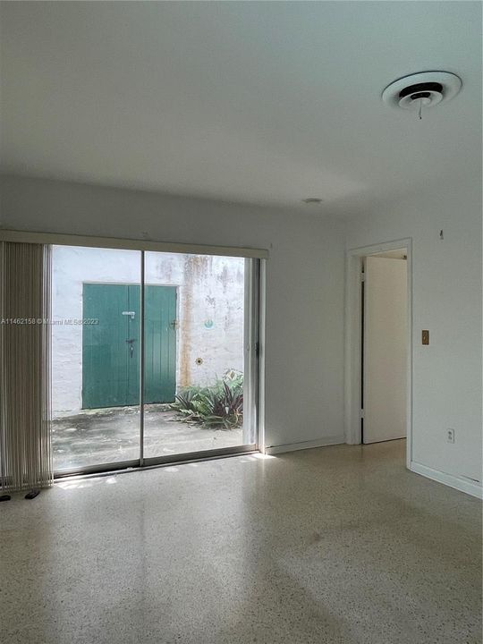 Recently Sold: $590,000 (4 beds, 2 baths, 2708 Square Feet)