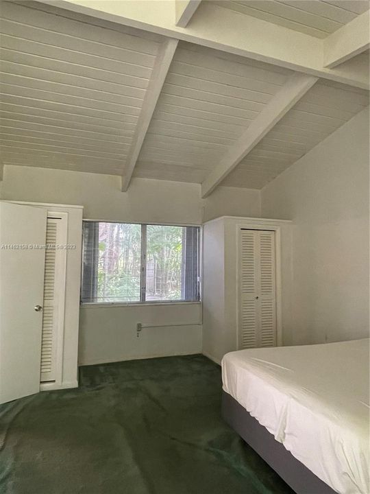 Recently Sold: $590,000 (4 beds, 2 baths, 2708 Square Feet)