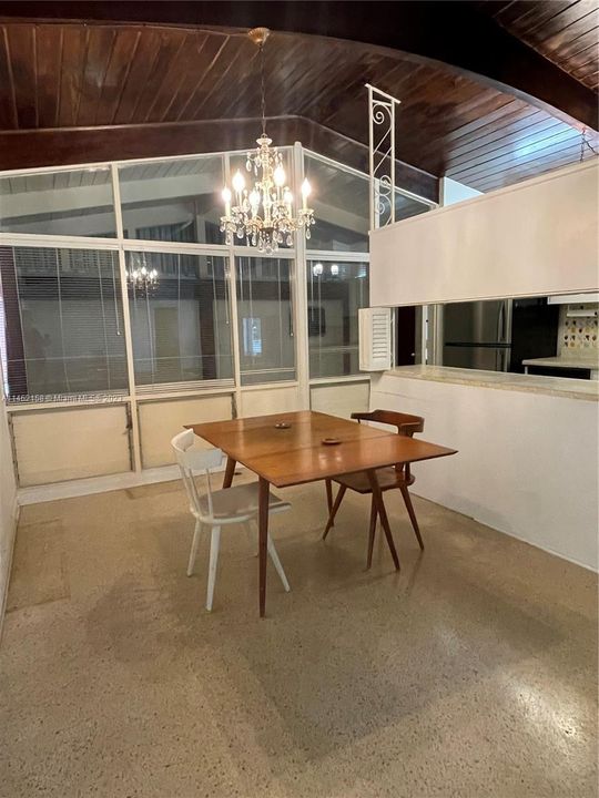 Recently Sold: $590,000 (4 beds, 2 baths, 2708 Square Feet)