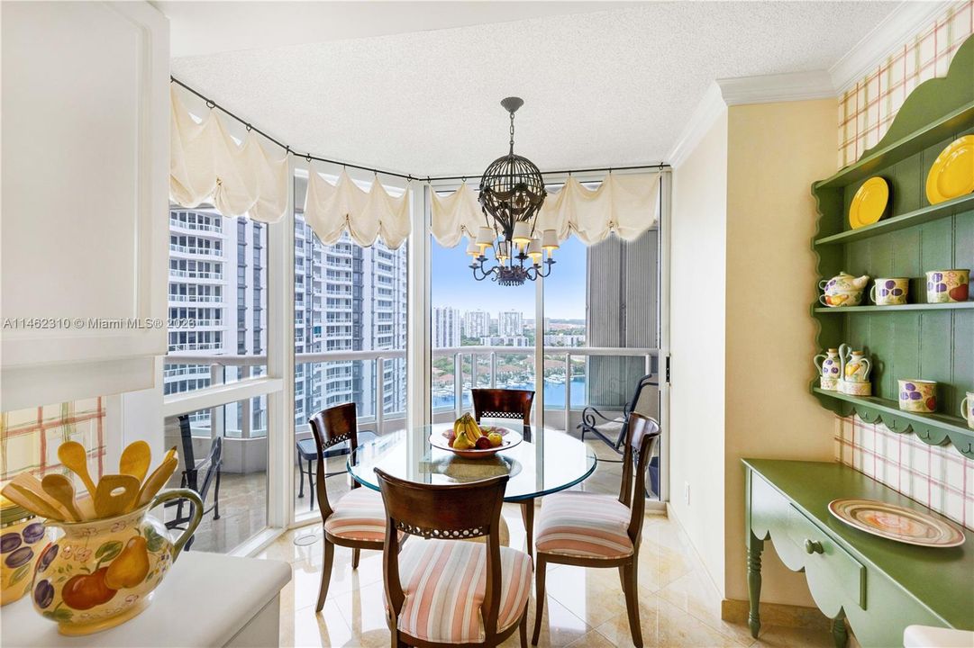 Recently Sold: $765,000 (3 beds, 2 baths, 1870 Square Feet)