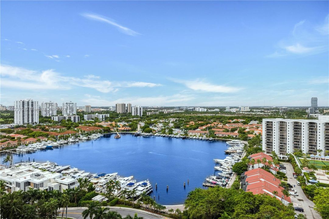 Recently Sold: $765,000 (3 beds, 2 baths, 1870 Square Feet)