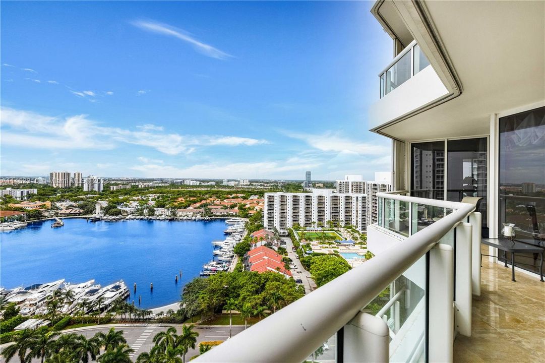 Recently Sold: $765,000 (3 beds, 2 baths, 1870 Square Feet)