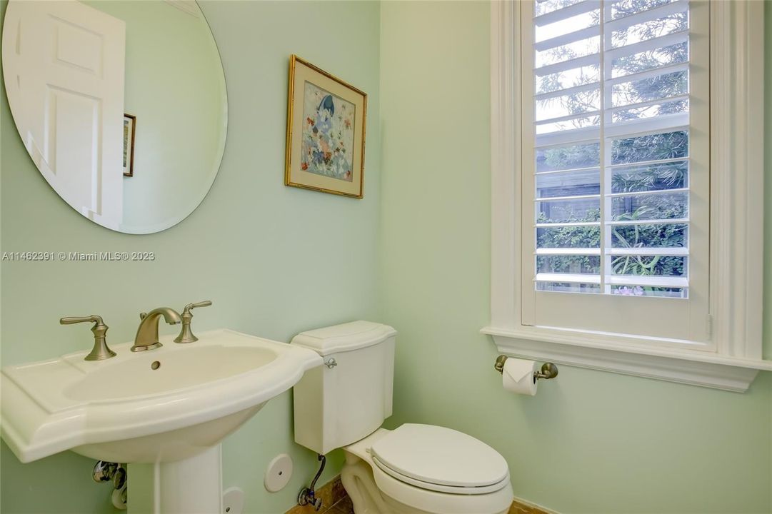 Recently Sold: $1,000,000 (3 beds, 3 baths, 3122 Square Feet)