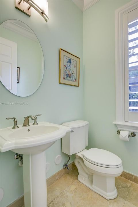 Recently Sold: $1,000,000 (3 beds, 3 baths, 3122 Square Feet)