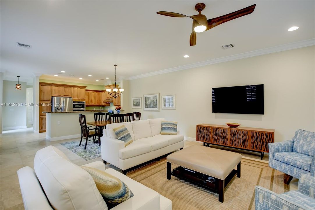 Recently Sold: $1,000,000 (3 beds, 3 baths, 3122 Square Feet)