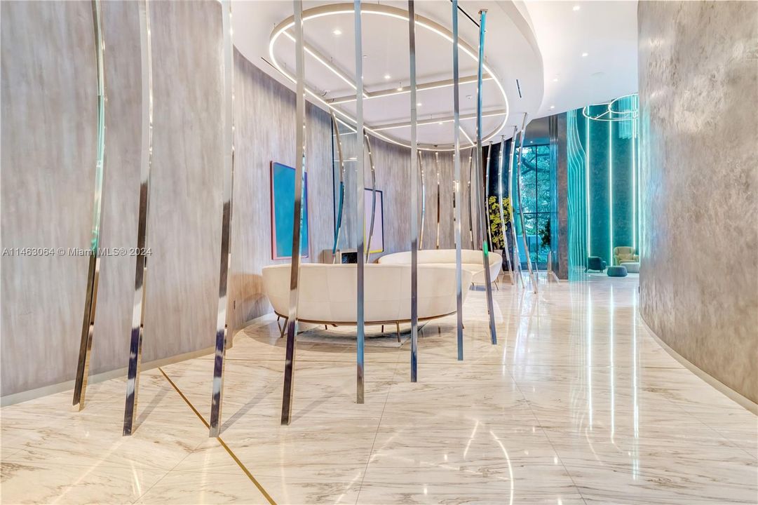 Recently Sold: $1,420,000 (2 beds, 2 baths, 1356 Square Feet)