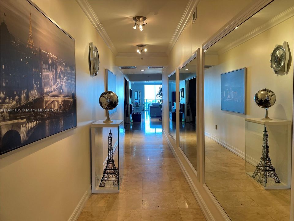 Recently Sold: $2,079,000 (3 beds, 4 baths, 3298 Square Feet)