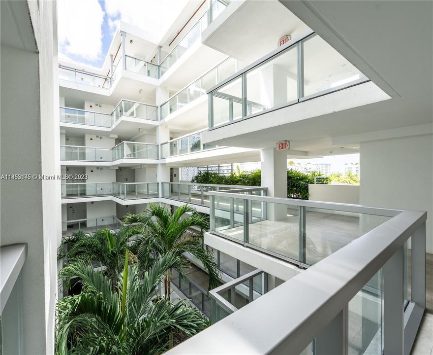 Vendido Recientemente: $830,000 (2 camas, 2 baños, 1463 Pies cuadrados)