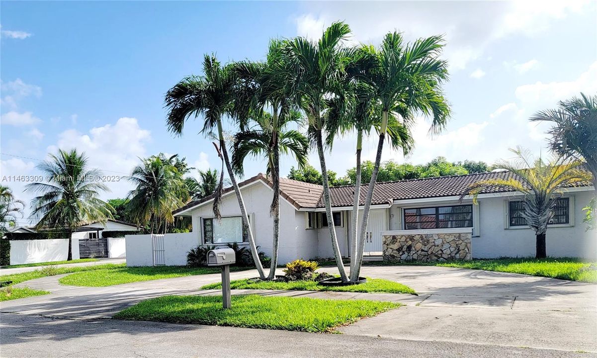 Недавно арендовано: $3,300 (3 спален, 2 ванн, 1619 Квадратных фут)