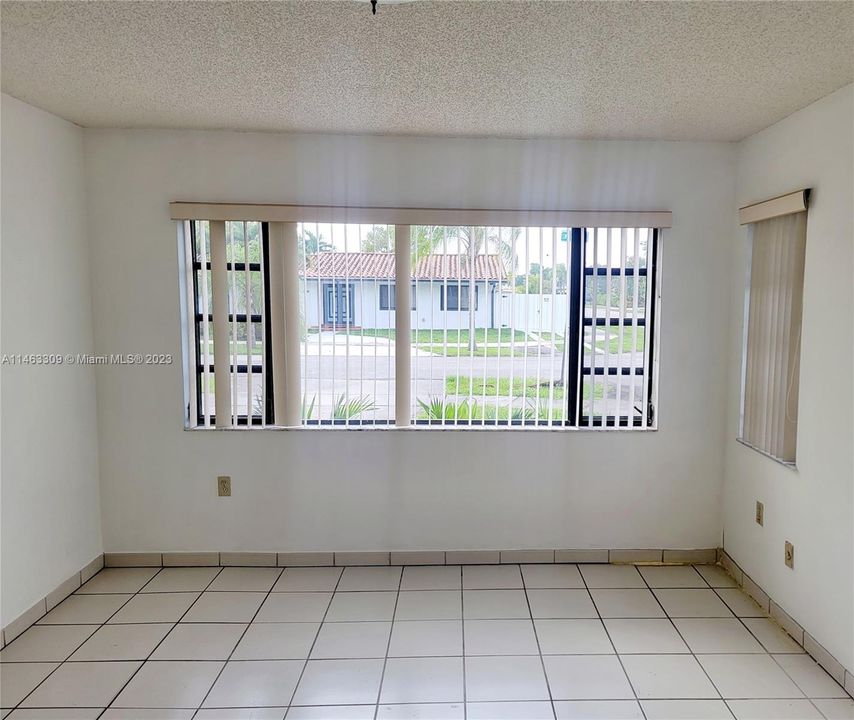 Недавно арендовано: $3,300 (3 спален, 2 ванн, 1619 Квадратных фут)