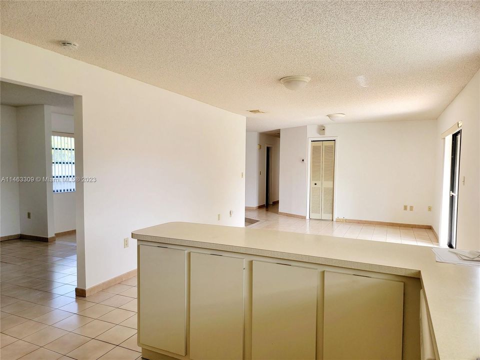 Недавно арендовано: $3,300 (3 спален, 2 ванн, 1619 Квадратных фут)