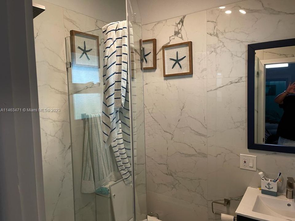 最近租的: $4,450 (2 贝兹, 2 浴室, 960 平方英尺)