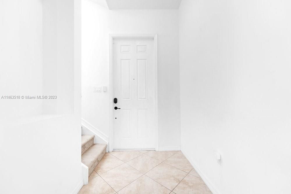 最近租的: $2,690 (3 贝兹, 2 浴室, 1933 平方英尺)