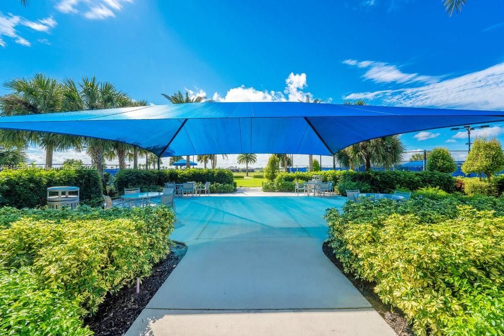 最近租的: $2,690 (3 贝兹, 2 浴室, 1933 平方英尺)