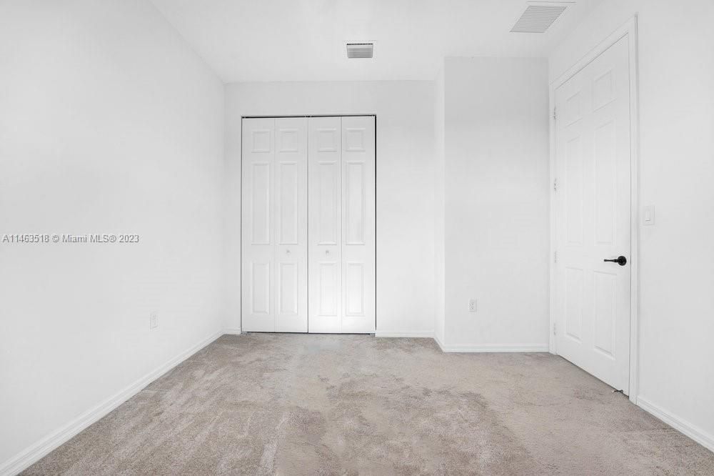 最近租的: $2,690 (3 贝兹, 2 浴室, 1933 平方英尺)