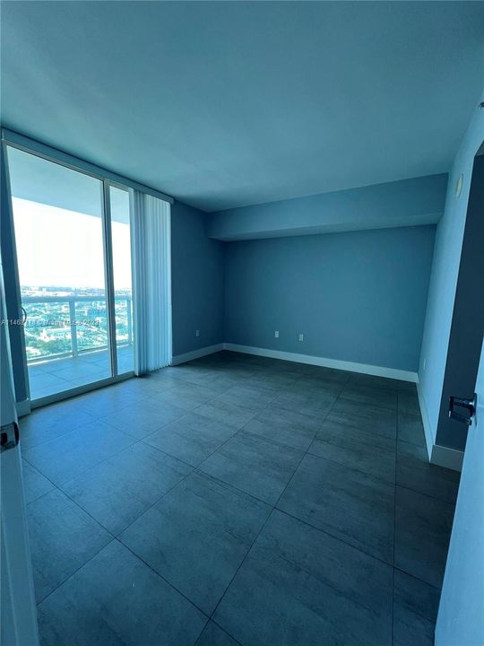 Recently Rented: $2,700 (1 beds, 1 baths, 841 Square Feet)