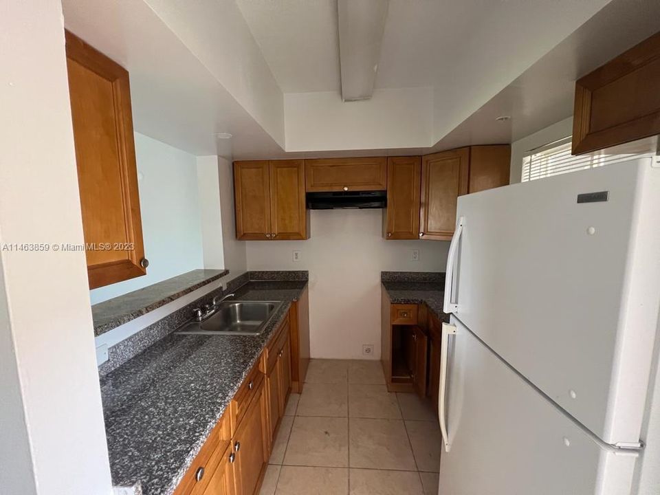 Recently Rented: $1,500 (1 beds, 1 baths, 540 Square Feet)