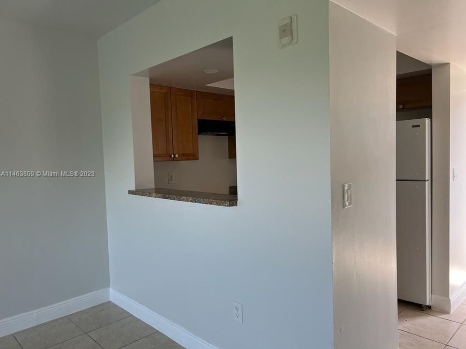Recently Rented: $1,500 (1 beds, 1 baths, 540 Square Feet)