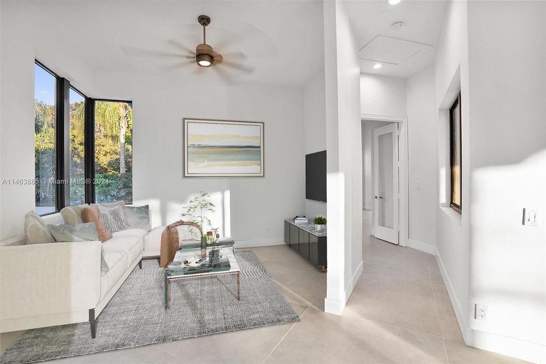 Recently Sold: $2,400,000 (4 beds, 4 baths, 3017 Square Feet)