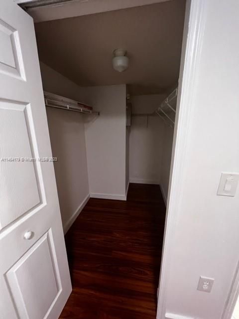 Recently Rented: $2,000 (2 beds, 2 baths, 822 Square Feet)