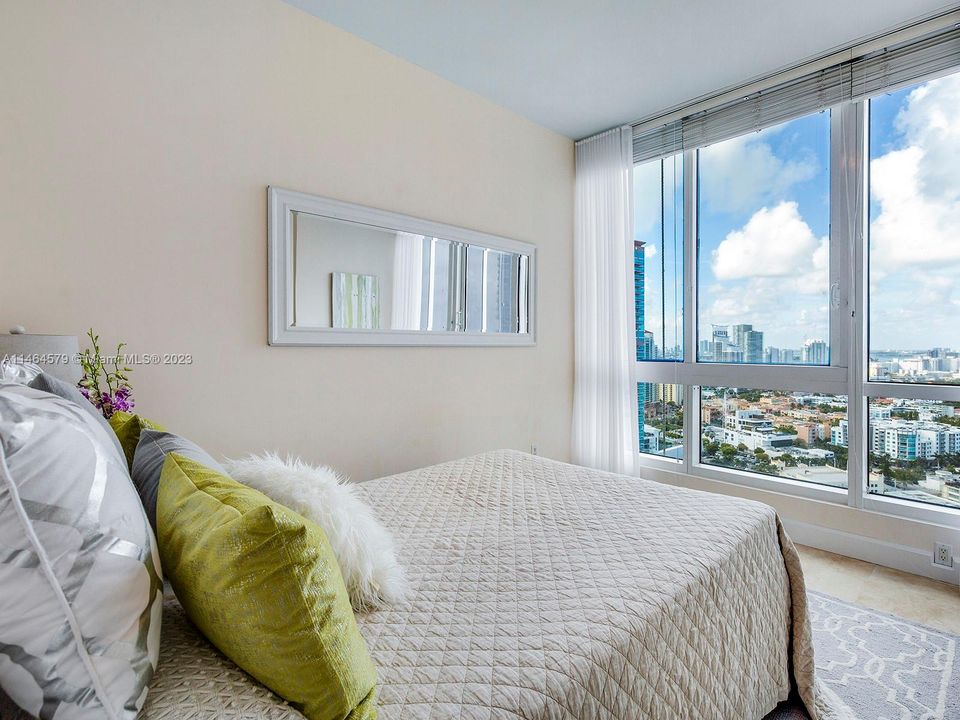 Recently Rented: $19,500 (2 beds, 2 baths, 1591 Square Feet)