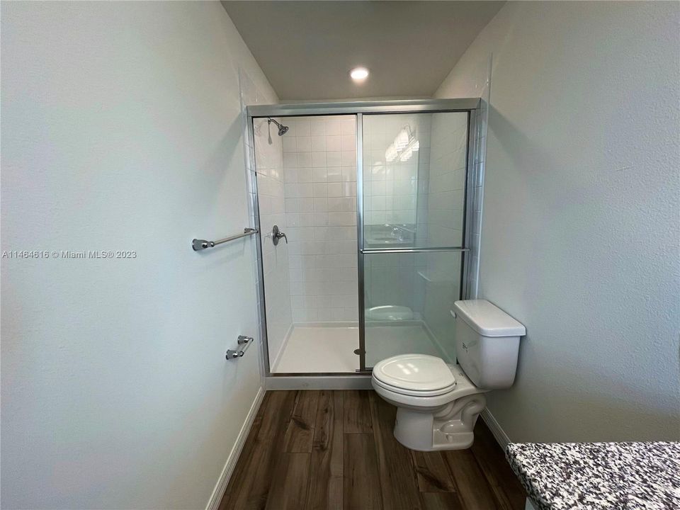 最近租的: $2,395 (3 贝兹, 2 浴室, 1502 平方英尺)