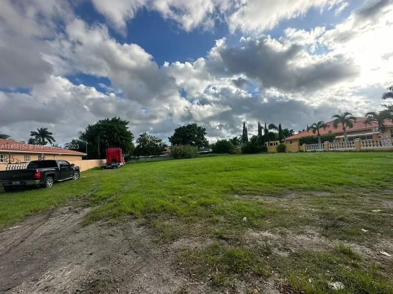 Recently Sold: $439,000 (17,266 sqft)