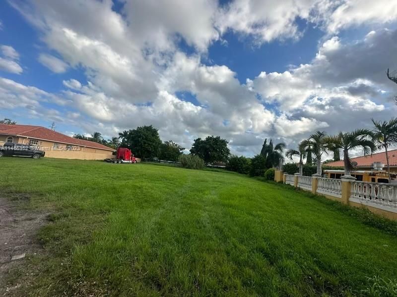 Recently Sold: $439,000 (17,266 sqft)