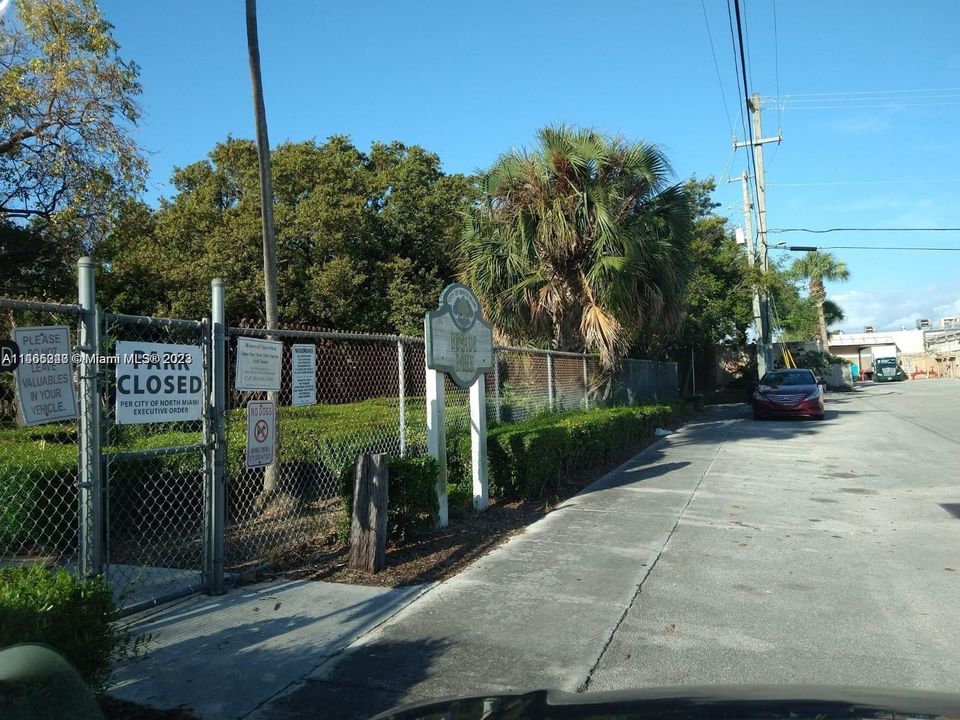 Recently Rented: $1,850 (1 beds, 1 baths, 1082 Square Feet)