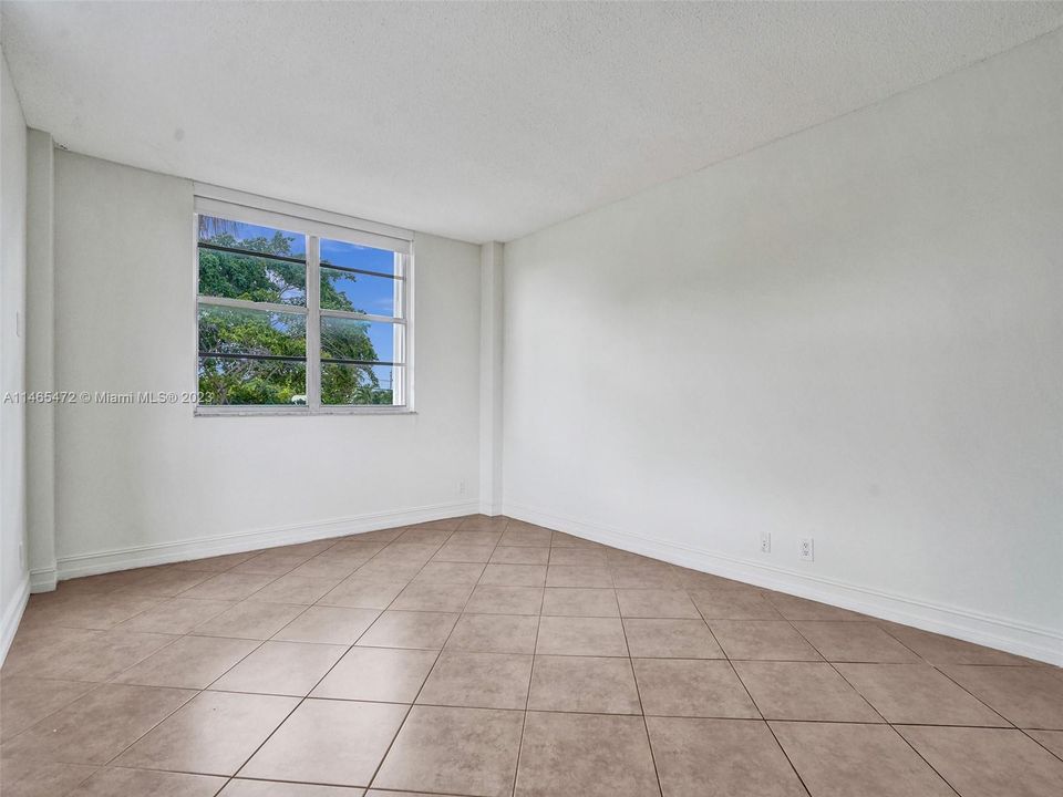 Recientemente alquilado: $2,500 (2 camas, 2 baños, 1178 Pies cuadrados)