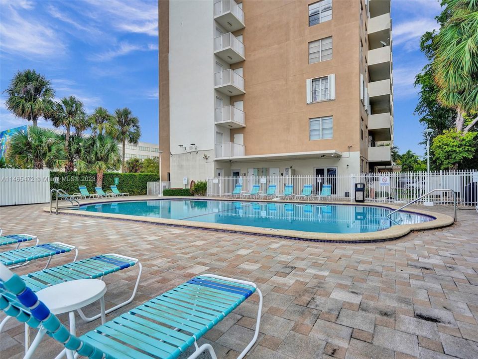 Recientemente alquilado: $2,500 (2 camas, 2 baños, 1178 Pies cuadrados)