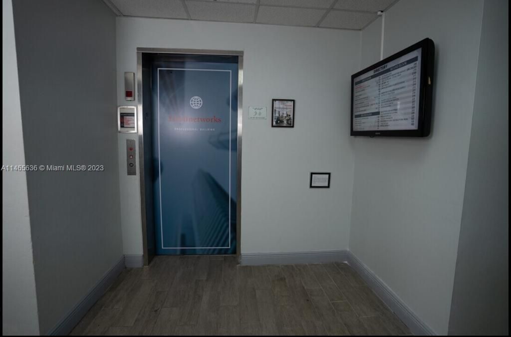 最近售出: $3,999,000 (0 贝兹, 0 浴室, 0 平方英尺)