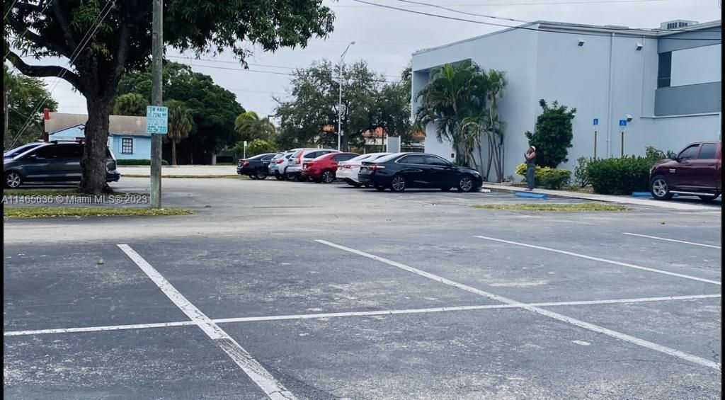 最近售出: $3,999,000 (0 贝兹, 0 浴室, 0 平方英尺)