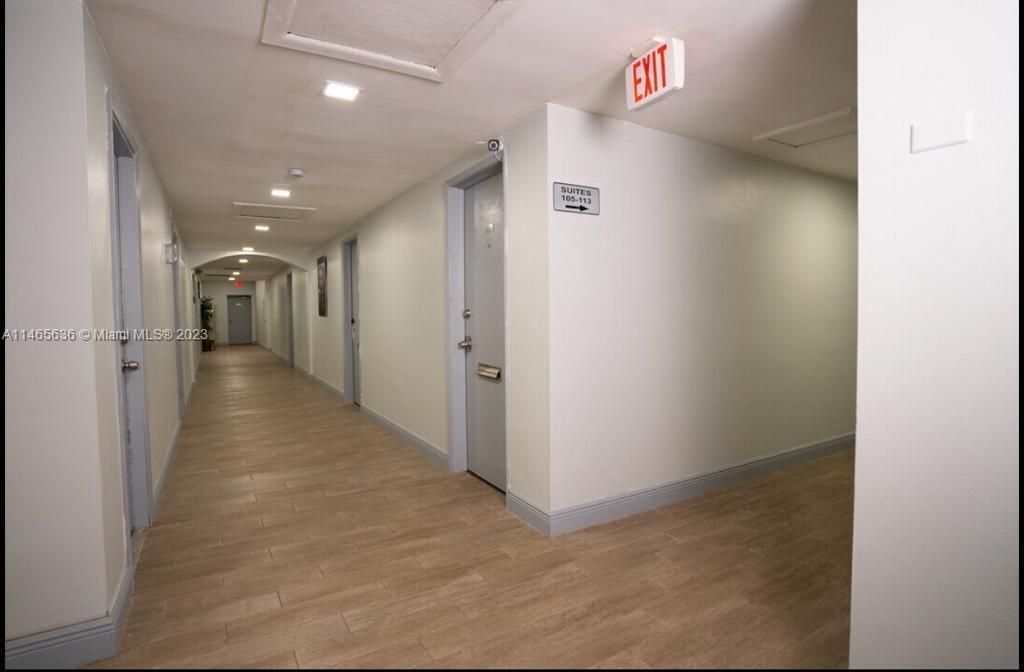 最近售出: $3,999,000 (0 贝兹, 0 浴室, 0 平方英尺)