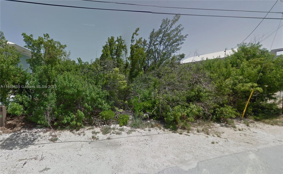 最近售出: $550,000 (0.20 acres)