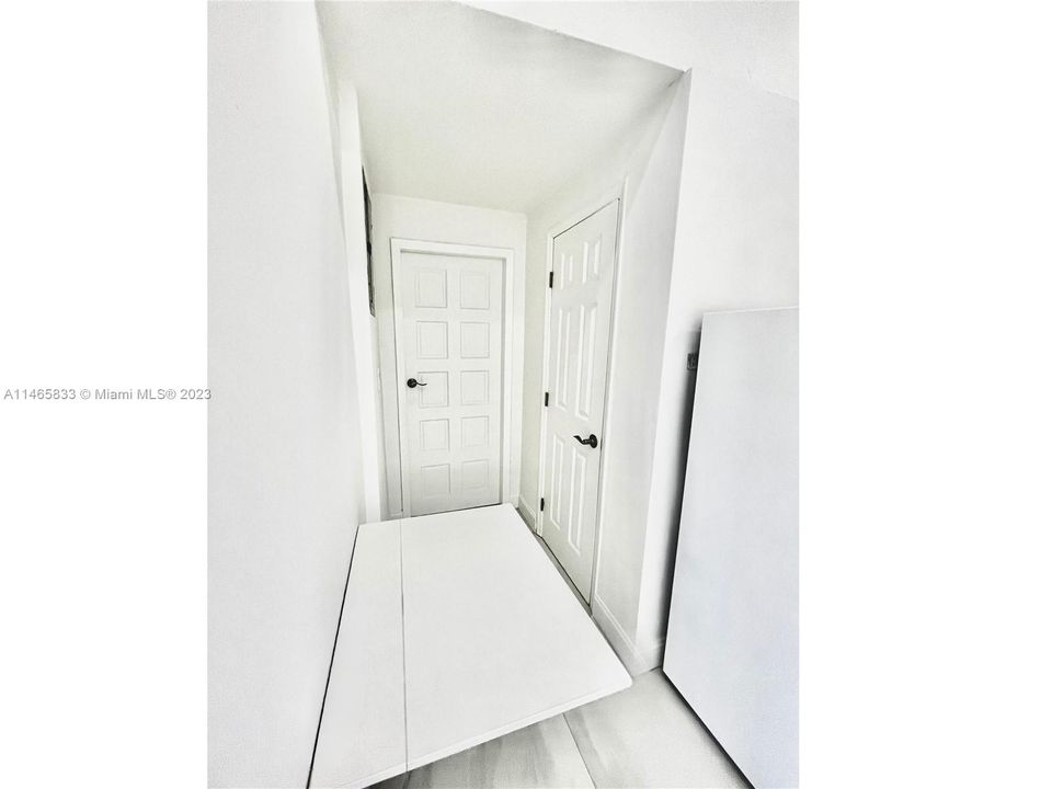 Recently Rented: $1,400 (1 beds, 1 baths, 400 Square Feet)