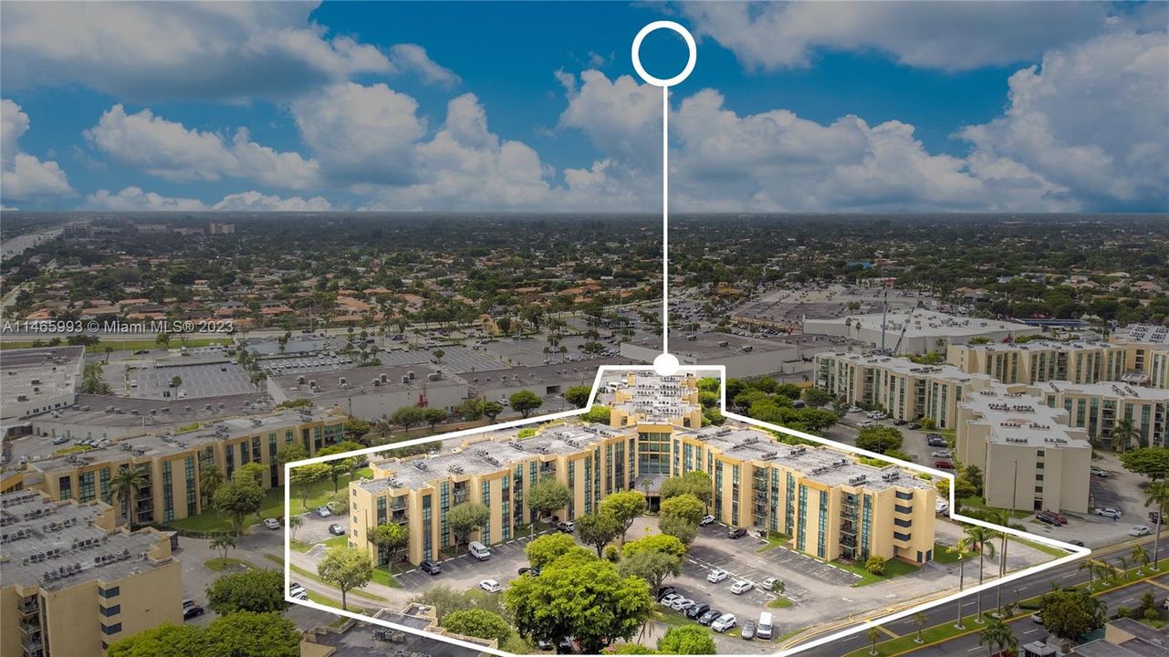 Recently Sold: $275,000 (2 beds, 2 baths, 898 Square Feet)