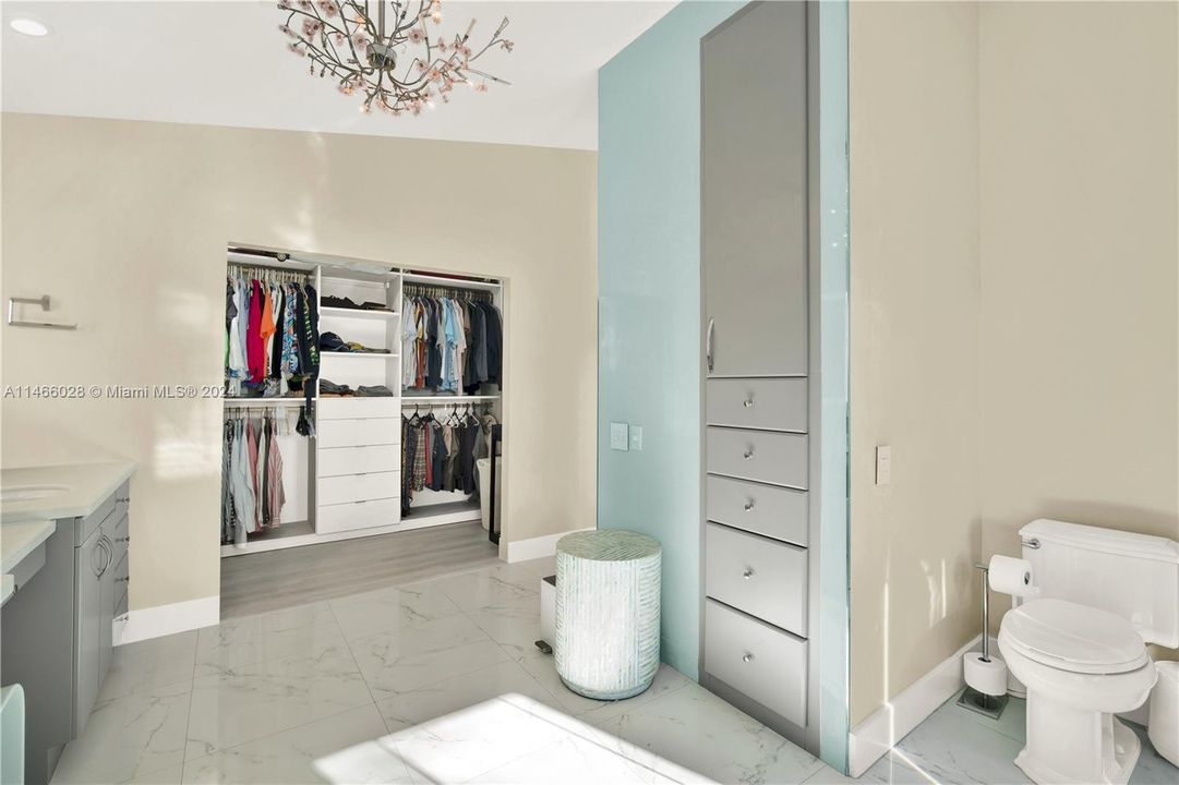 Expansive and New Walking Closet offers in the Master bedroom!