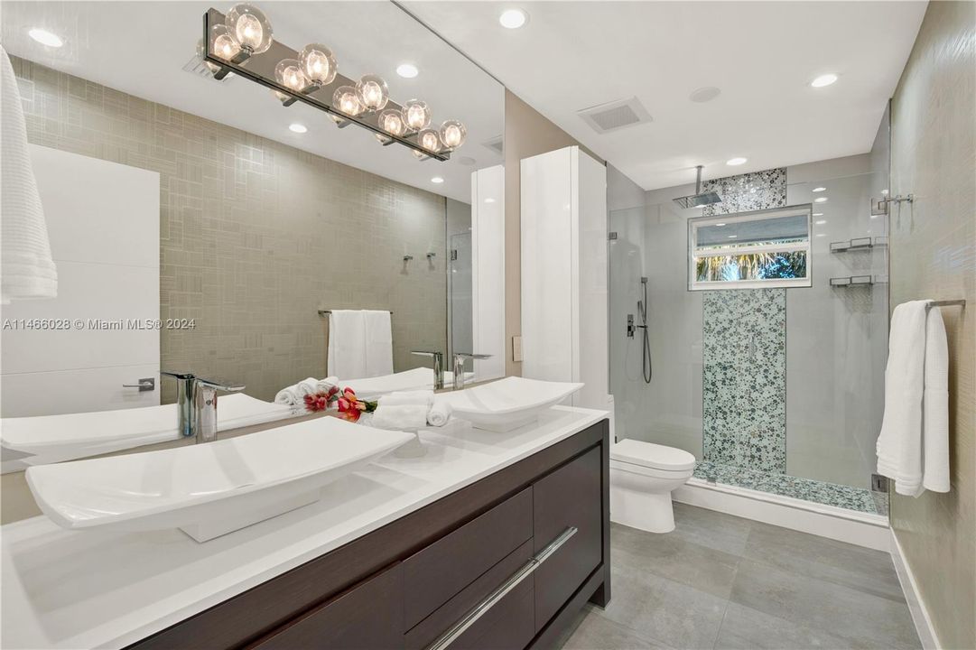 This Second Bathroom Upstairs  is Spacious and Beautiful !