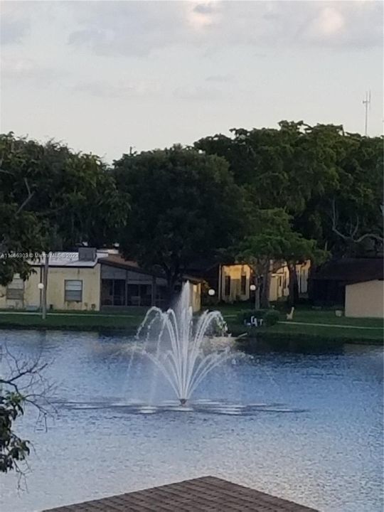 Recently Sold: $170,000 (1 beds, 1 baths, 730 Square Feet)