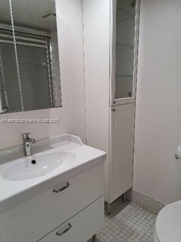 Recently Sold: $201,900 (2 beds, 2 baths, 1015 Square Feet)